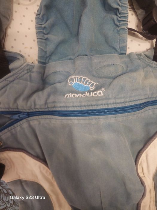 Manduca sistem de purtare