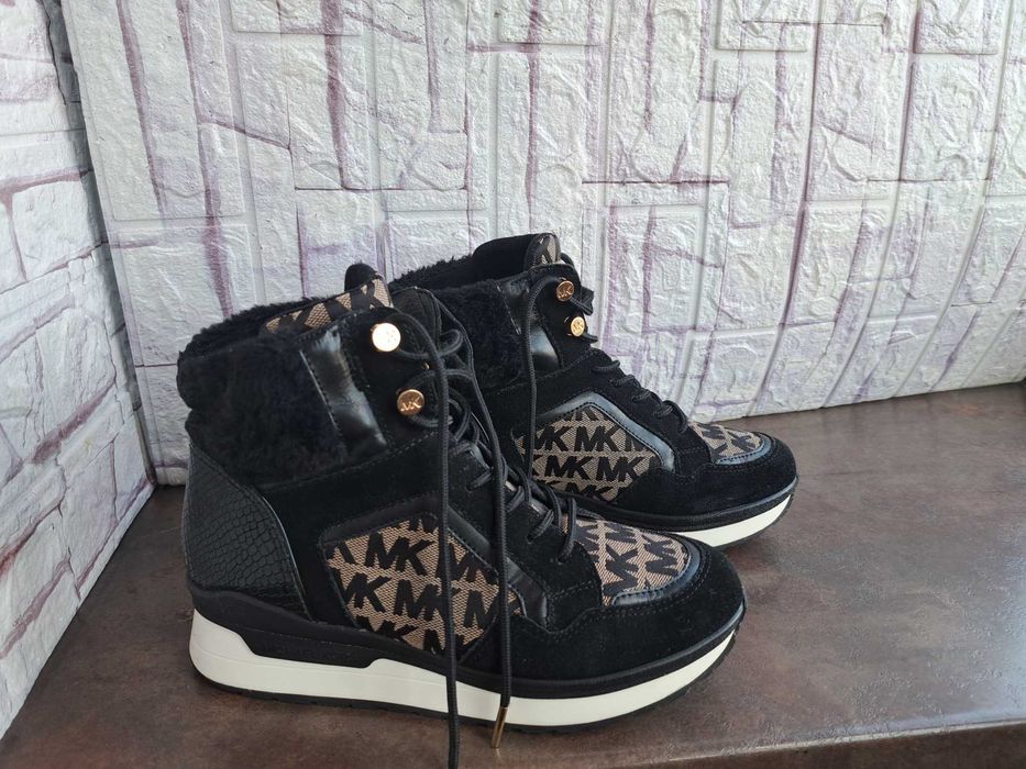 дамски боти,зимни обувки,ботуши на платформа,MICHAEL KORS номер38,