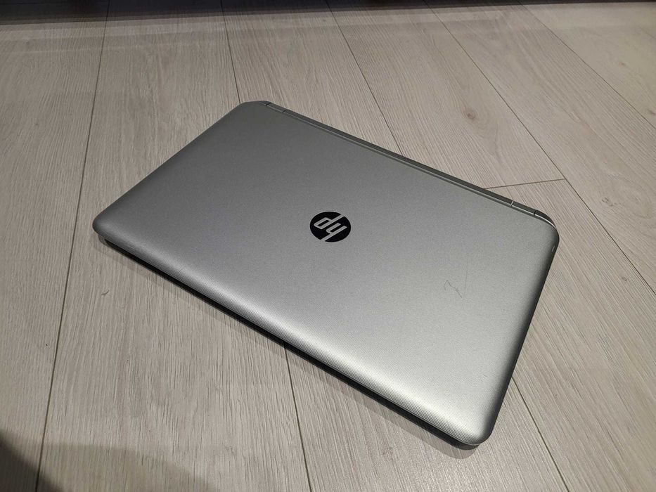HP Pavilion 17-f050ng