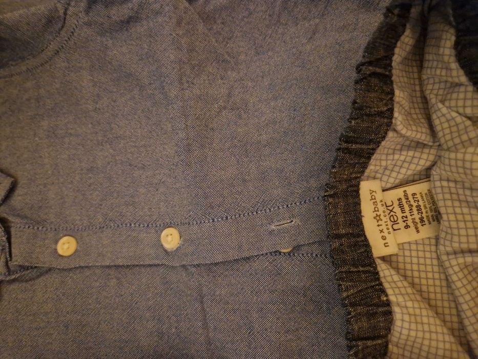 Camasii next 9-12 lunii si pantalonii next 9-12 lunii