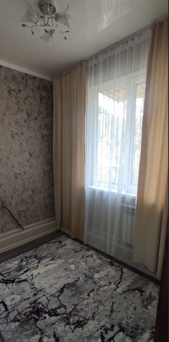 3*4/4/4чиланзар 11 срочно продаётся квартира