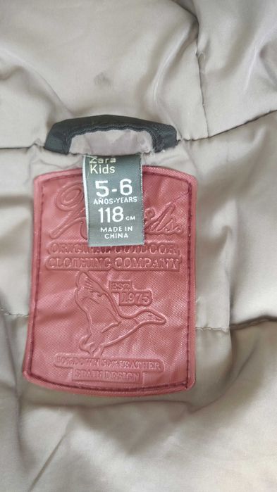 Детски топъл пухен яке ZARA, размер 118 (за възраст 5-6 години)