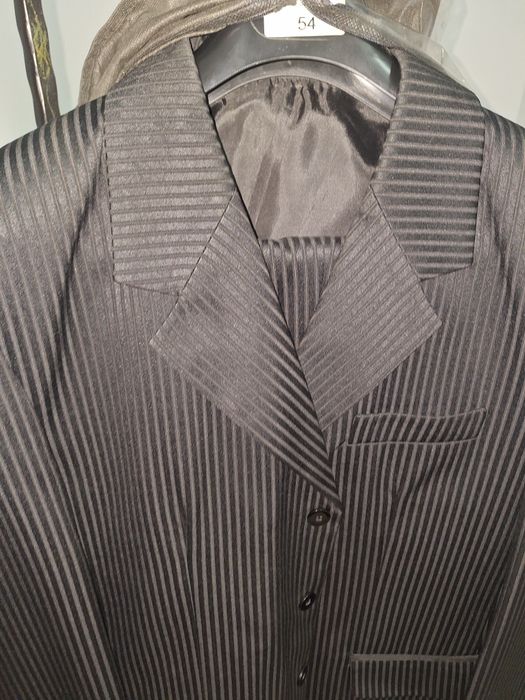 Vand costum barbat nunta, doua modele