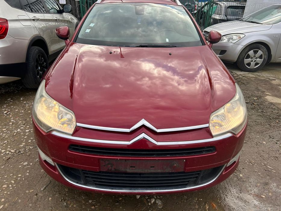 Far stânga Citroen C5 2009