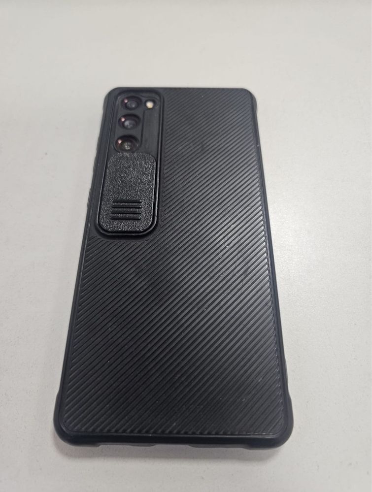 Продаю Samsung s20FE