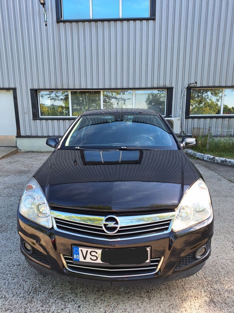 Vand  autoturism opel astra h berlina
