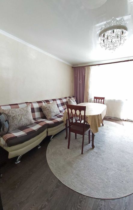 Продам 2-комн квартиру улучшенной планировки мкрн. Гульдер