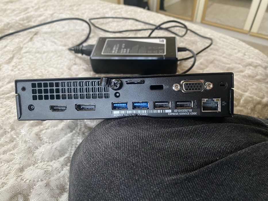 Dell optiolex 3570  i5 7 gen.