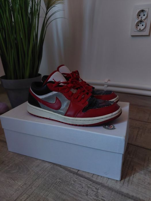 Jordan 1 low custom (42)