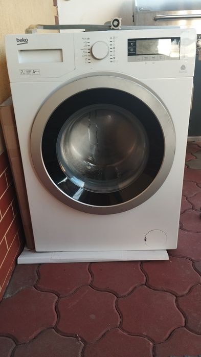 Vand masina de spalat rufe