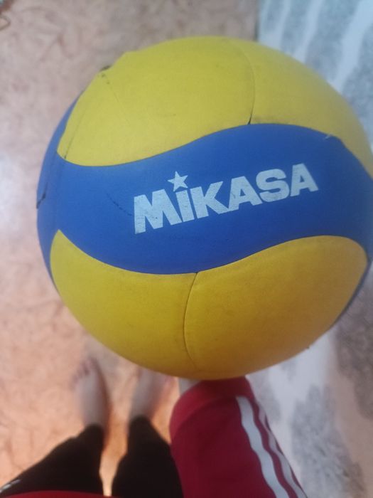 Волейболный мяч сол скидкой 3500₸