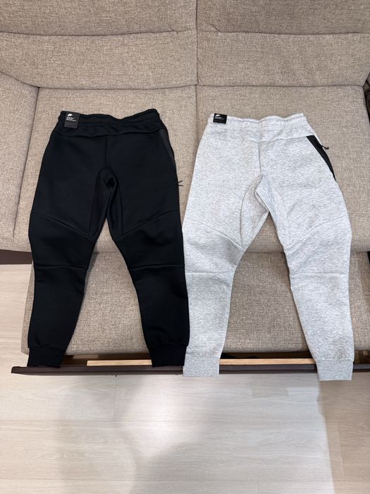 Pantaloni Nike Tech marimea S