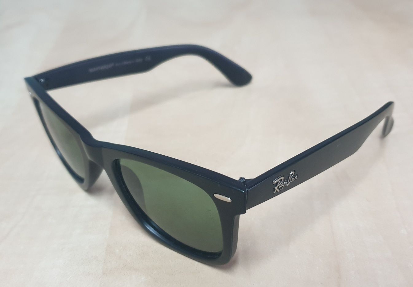 Ochelari de soare Ray Ban RB 2140