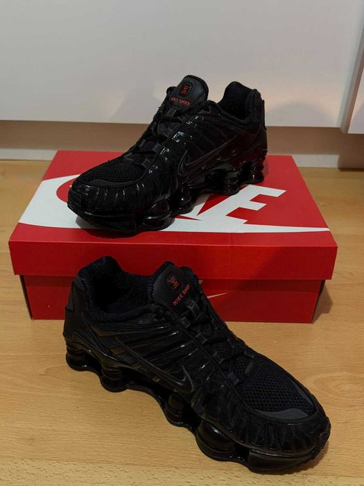 Nike SHOX р-р 40.5