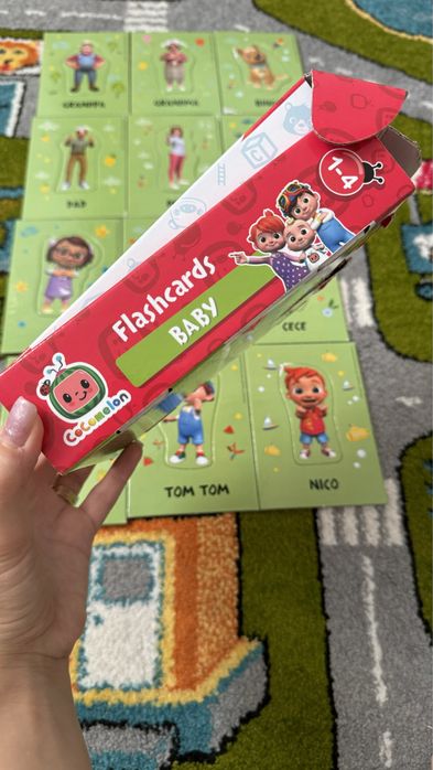 Cartonașe CoComelon