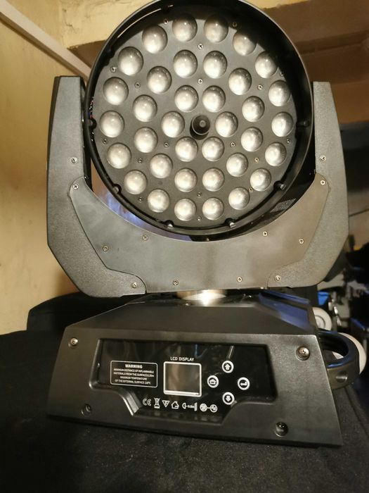 Vand moving head-uri 4 wash 36x10w led si 4 spot 3 in 1 200w led