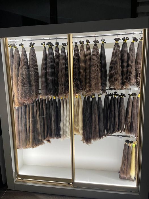 Натуральные волосы,наращивание корекция