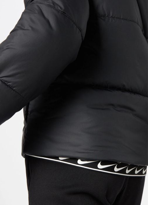 Дамско яке Therma Fit Nike