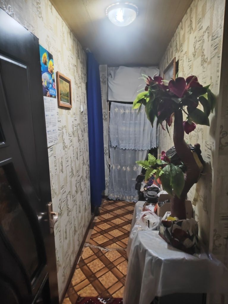 Buxoro shaxarda 2 xonalik kvartira sotiladi