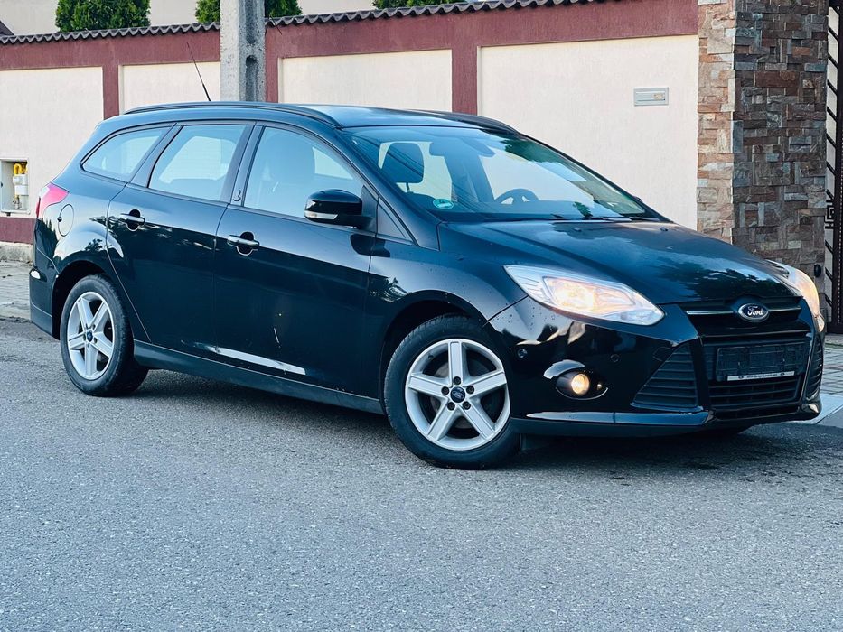Ford Focus 3 Titanium  1.6tdci 116cp/Climă/euro 5