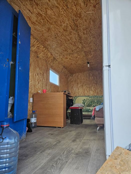 Вагончик утеплённый хороший