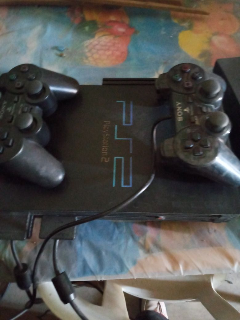 Ps 2 sotiladi xotirali ichida oyinlari bor