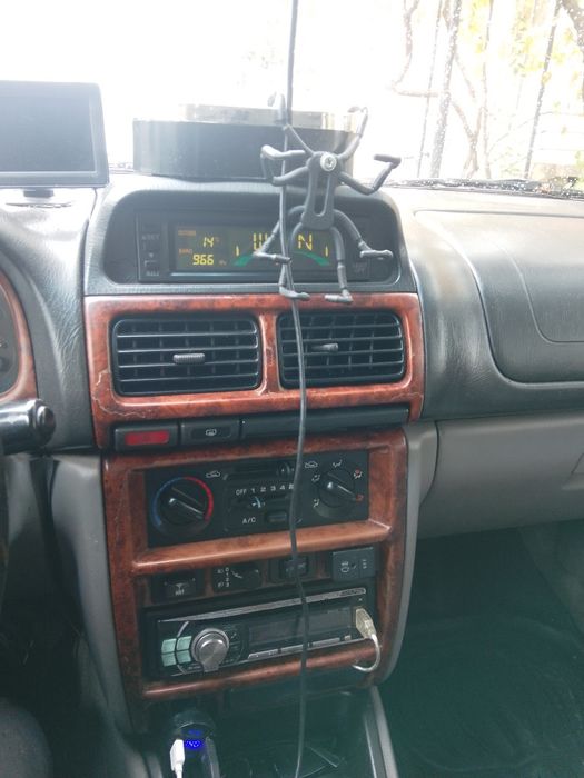 Субару Форестър 1