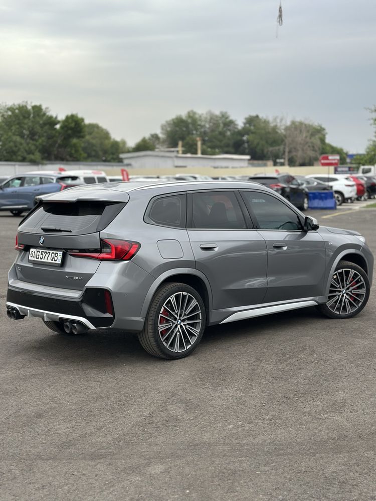 BMW X1 25 Li XDrive Full (Kuzov U12 )