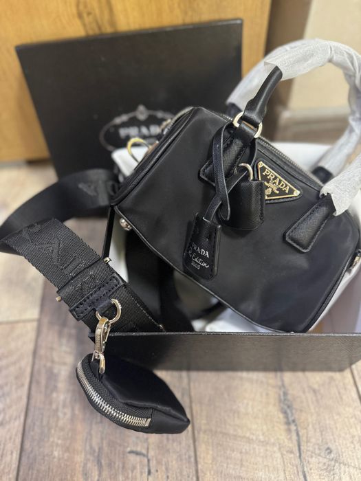 Дамска чанта нова