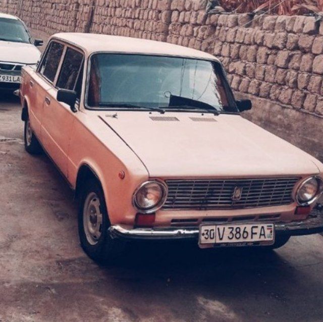 Jiguli sotiladi narxi 10millon