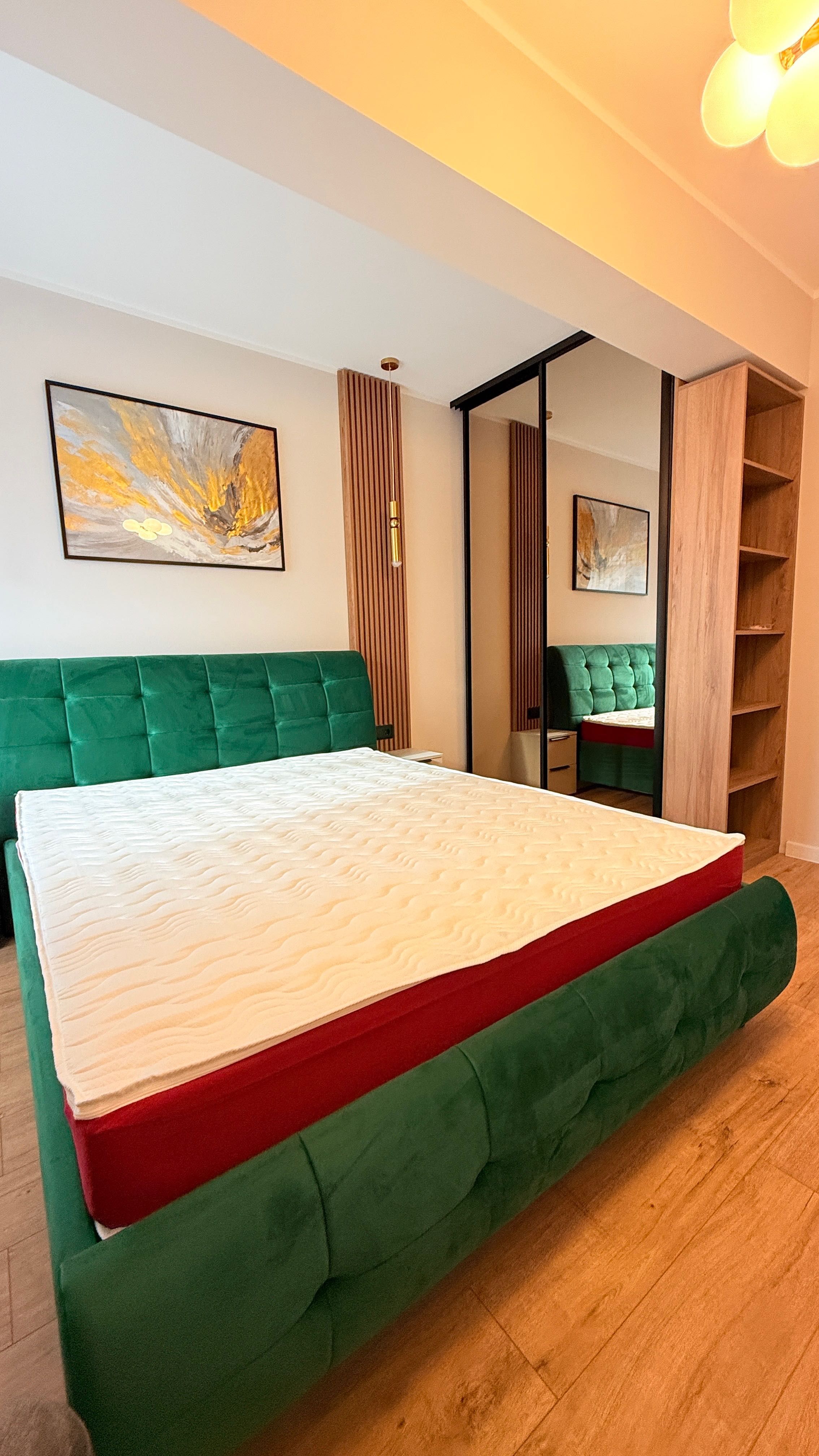 Apartament 2 camere, ultrafinisat, zona Terra, Floresti