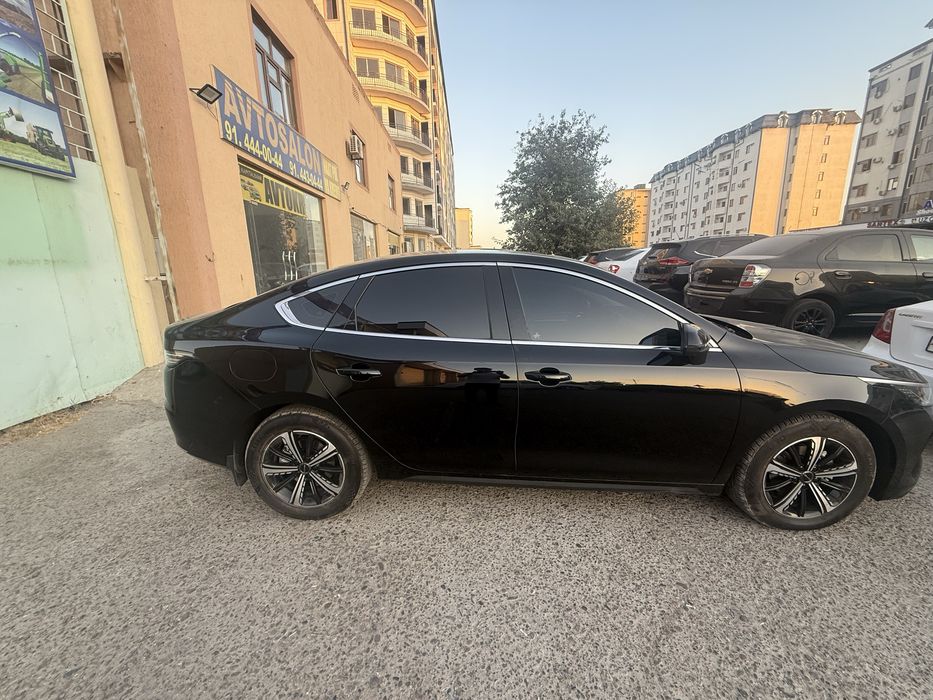 Byd chazor 3-pozitsiyasi tanirofkasi bor