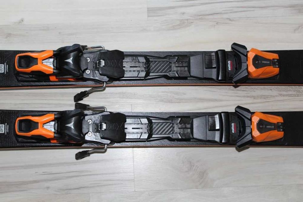 ATOMIC Q7 Revoshock C 176cm R14.2m 2025