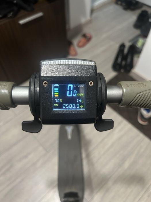 Trotineta electrica Booster ES la pret avantajos