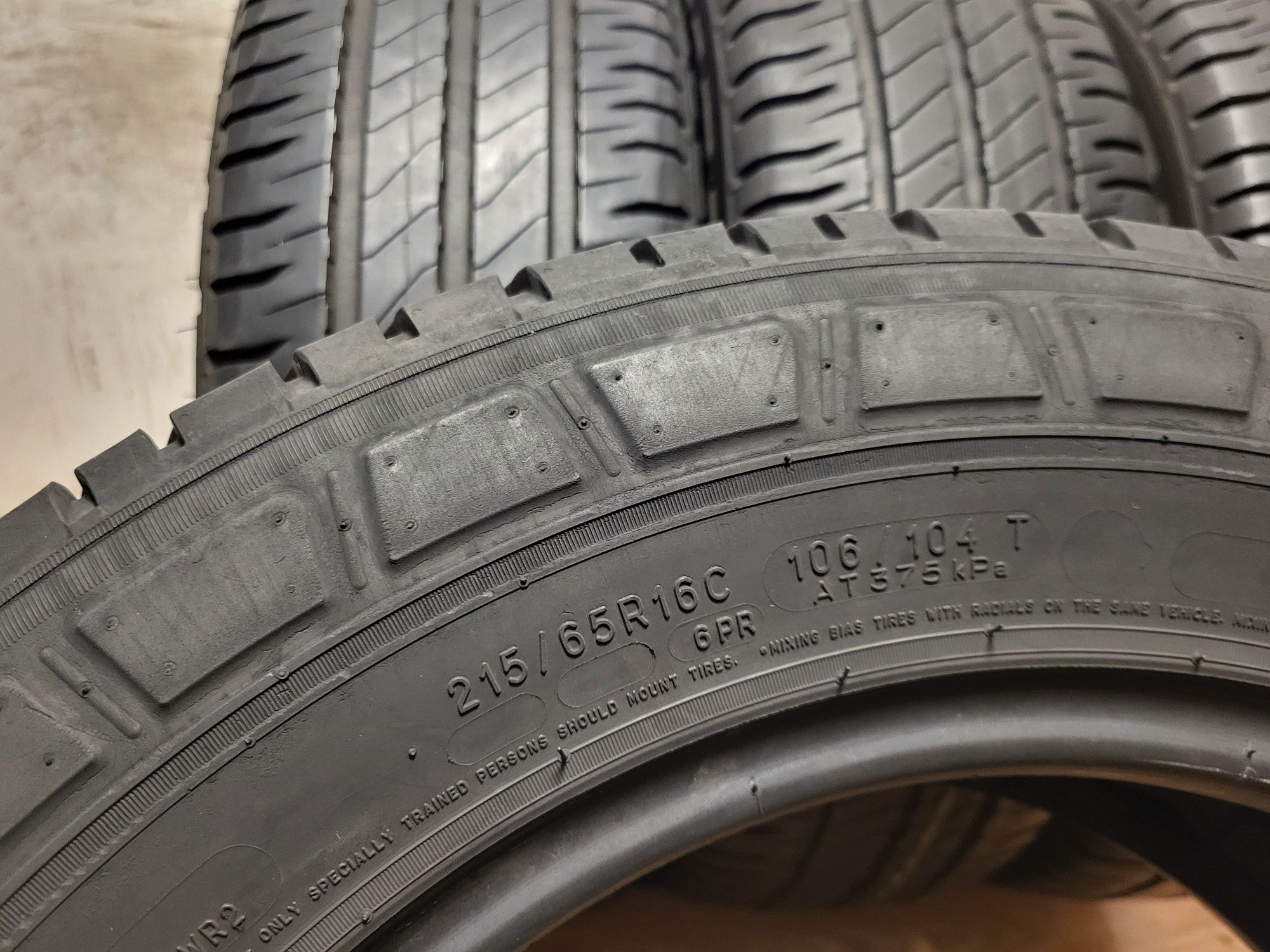 215/65/16C Michelin / летни гуми бус