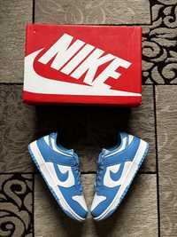 Nike dunk low University Blue