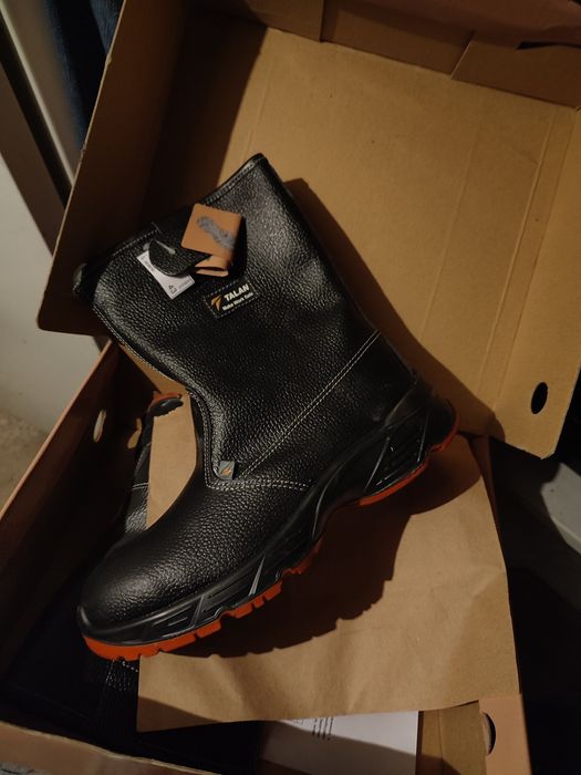 Сапоги 42 размер