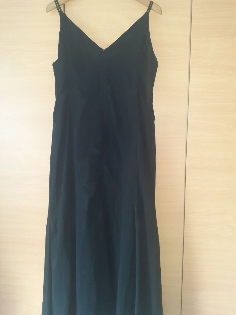 Rochie neagra ocazie