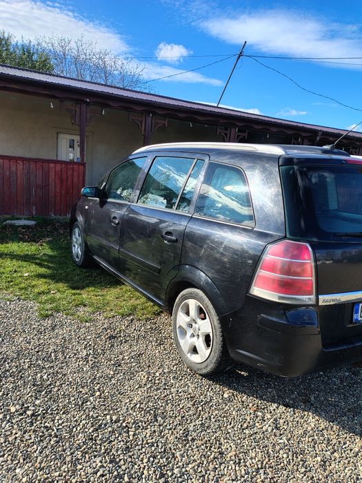 Vând Opel Zafira 2006