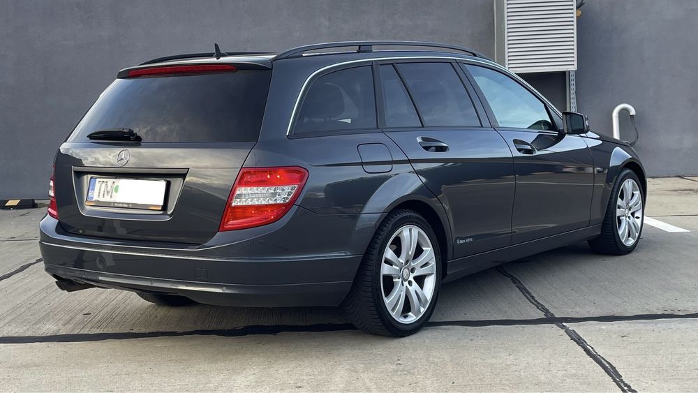 Mercedes-Benz C Class C200 2010 2.2 Cutie Automata