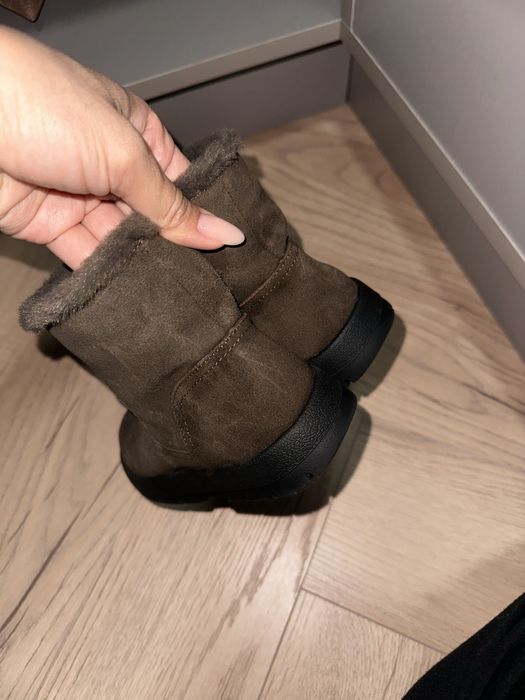 Зимние сапожки на девочку Zara