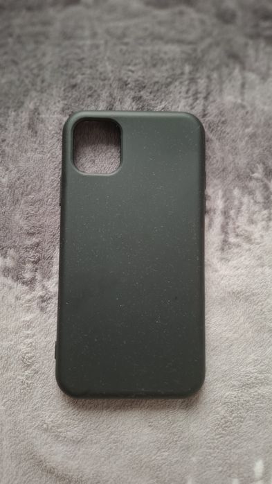 Vând husă nouă iPhone 11.