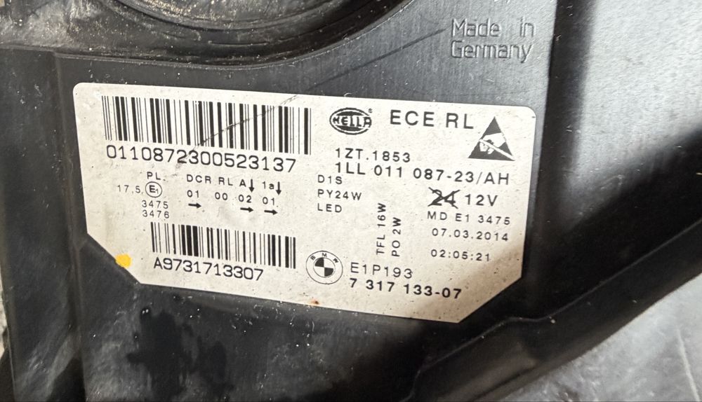 Faruri stanga/dreapta Bmw F10 facelift lci bixenon