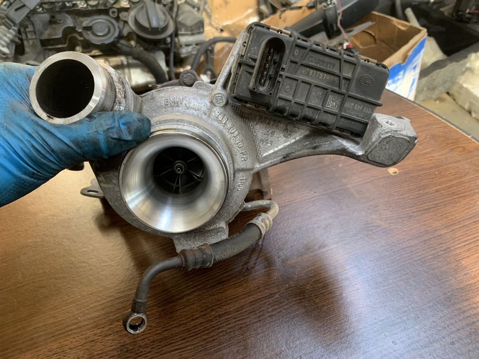 Turbina bmw 118d 143cp 120d 177cp  318d 143cp 320d 177cp
