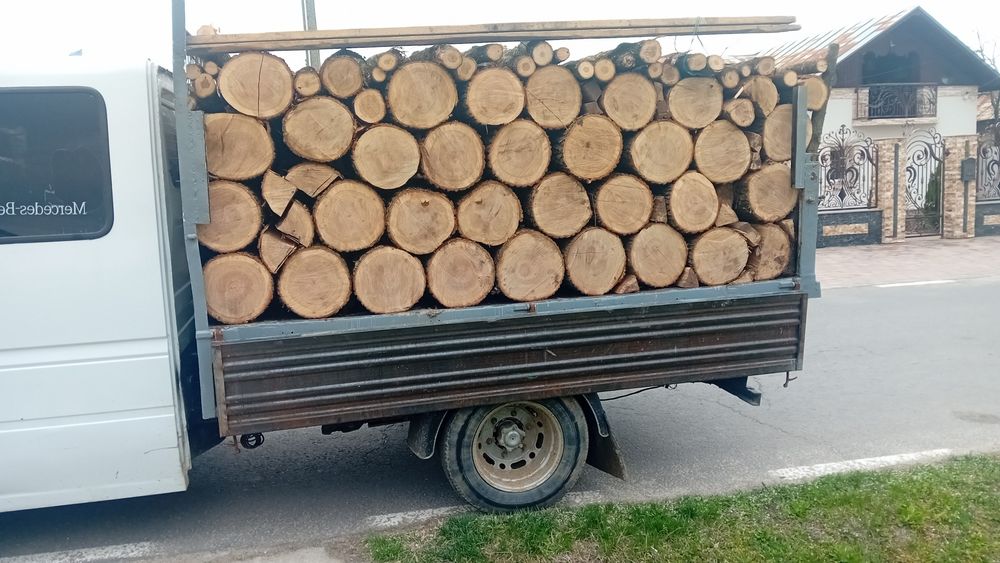 Vand lemne de foc diferite esențe fag carpen stejar la un preț avantaj