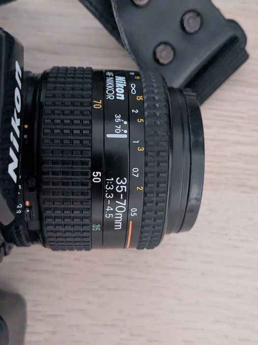 Лентов фотоапарат Nikon F90x