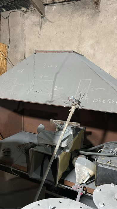 Продам вытяжку б/у