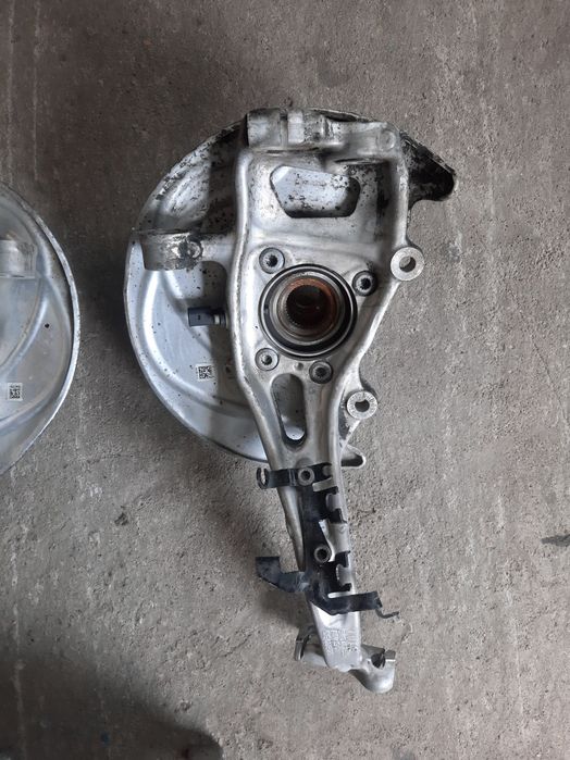 Шенкели Audi A4 B9 Quattro