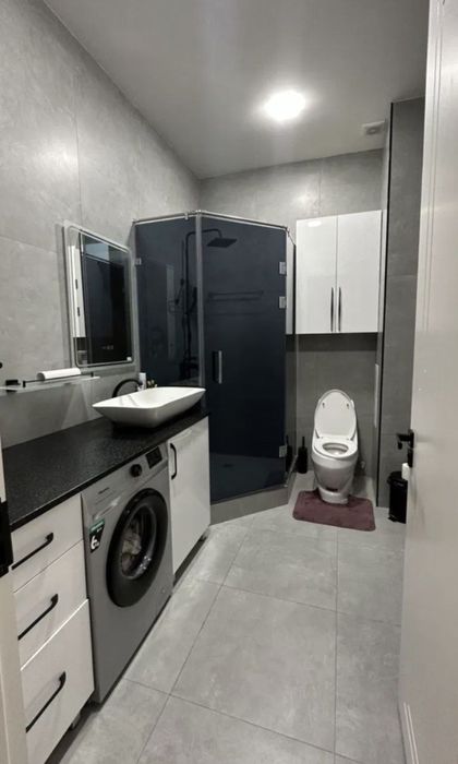 Евро кв ЖК Казахстан  на: Ц-6 2/3/10 82м2 мебель техника