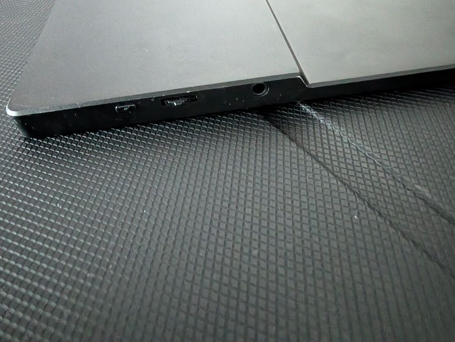 Display mobil 15,6 inch perfect functional